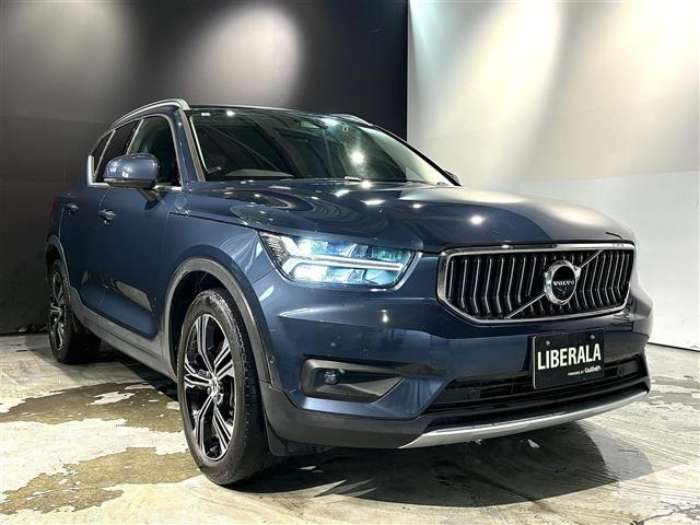 XC40T4 AWD インスクリプション 4WD