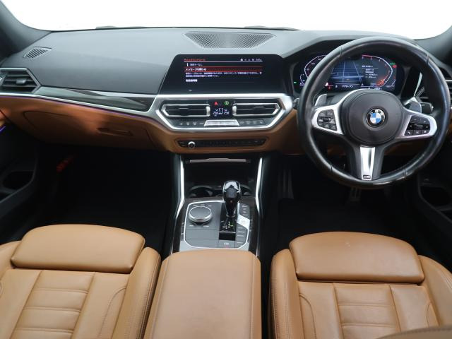3シリーズセダン320d xドライブ Mスポーツ 4WD