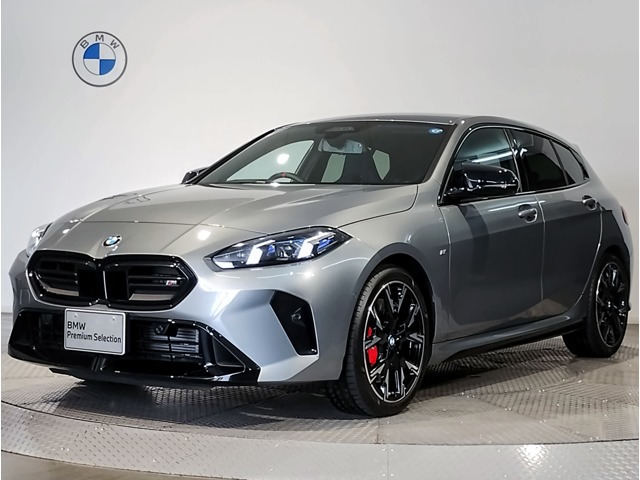 1シリーズM135 xドライブ 4WD