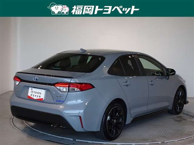 カローラ1.8 ハイブリッド アクティブ スポーツ