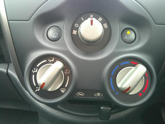 �_�C�������񂷂����ŉ��x���߂��o����}�j���A���G�A�R���t���ł��B