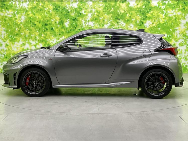 GRヤリス1.6 RZ ハイ パフォーマンス 4WD