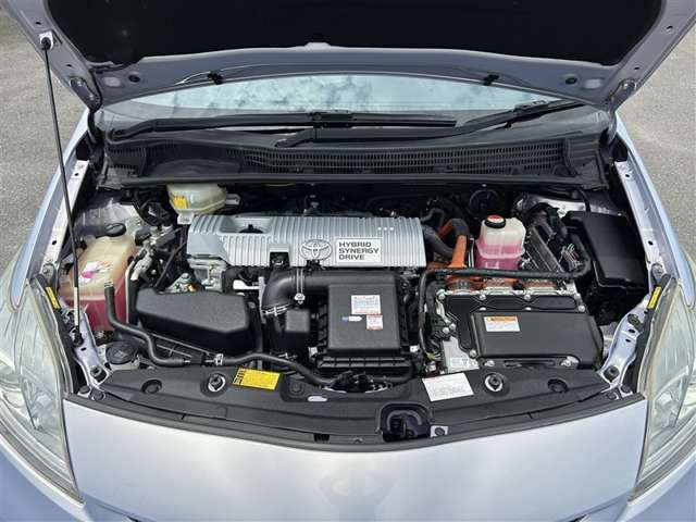 プリウス1.8 S