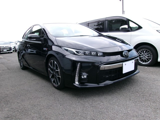 プリウスPHV1.8 S GR スポーツ