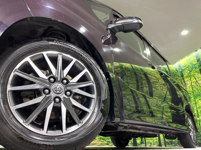 �y����16�C���`�A���~�z�C�[���z�O�ςɃ}�b�`���������A���~�z�C�[���𑕒����Ă���܂��B�e��ЊO�A���~�z�C�[����A�X�^�b�h���X�^�C�����戵�����Ă���܂��B���񂲑��k����������