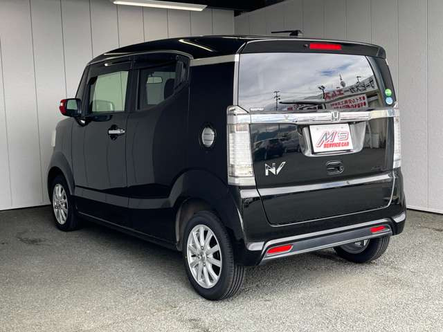 �l�C��4WD�A�y�����ԁA�R���p�N�g�J�[�ASUV�A�Z�_���A�~�j�o���A�A���Ԃ܂ŕ��L����葵���Ă���܂��B
