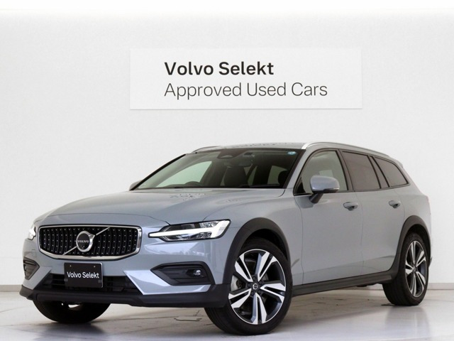 V60クロスカントリーアルティメット B5 AWD 4WD