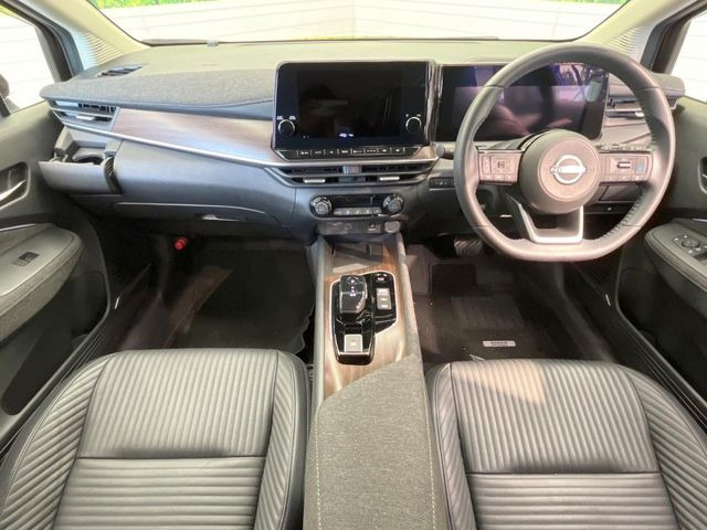 ノートオーラ1.2 G レザーエディション