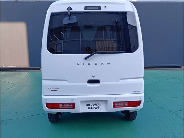 クリッパーEV4シーター