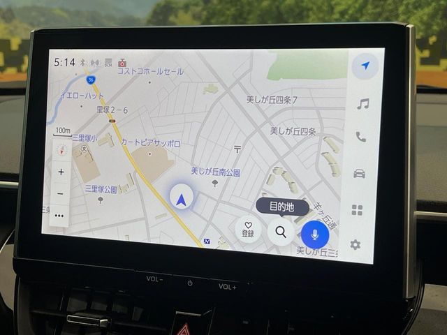 �y10.5�C���` �f�B�X�v���C�I�[�f�B�I�z���ʂ̃f�B�X�v���C��AppleCarPlay��AndroidAuto�����p�\�B�傫�ȉ�ʂŃX�}�z�i�r�A�v���������p���������܂���