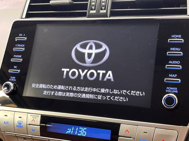 �y9�C���` �f�B�X�v���C�I�[�f�B�I���ʃf�B�X�v���C�ւ������̃X�}�[�g�t�H���ƘA�g���āA�i�r��bluetooth�ł̉��y�Đ����\�ł���f�U�C���͂�����񑀍쐫���ǍD!�ʓr�i�r�@�\�̎�t�\�ł���
