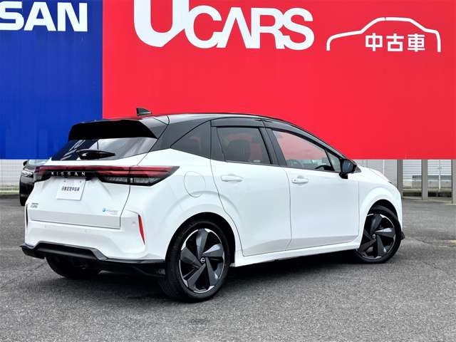 ノートオーラ1.2 G FOUR レザーエディション 4WD