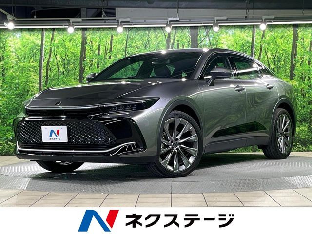 クラウンクロスオーバー2.5 G アドバンスト レザー パッケージ E-Four 4WD