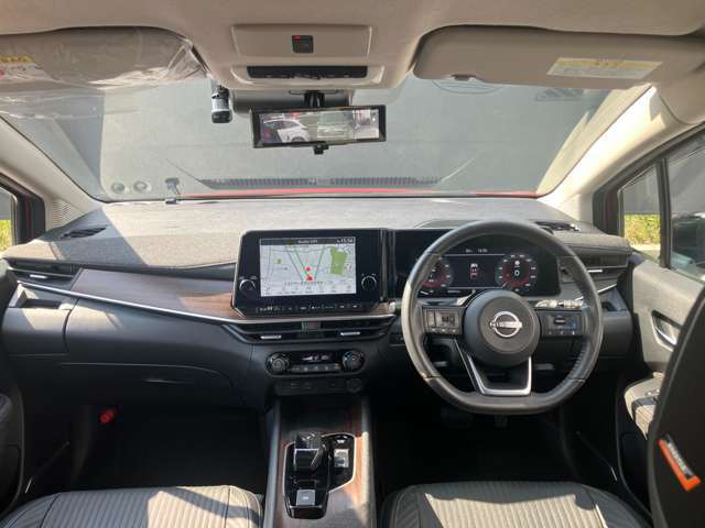 ノートオーラ1.2 G レザーエディション