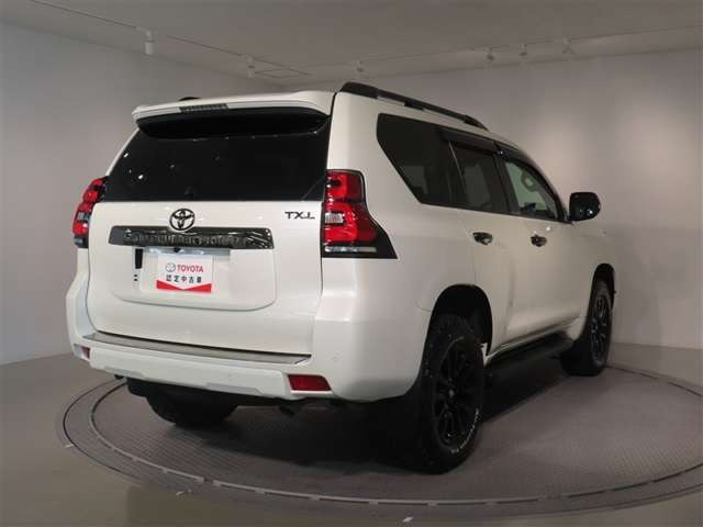 ランドクルーザープラド2.8 TX Lパッケージ ブラックエディション ディーゼル 4WD