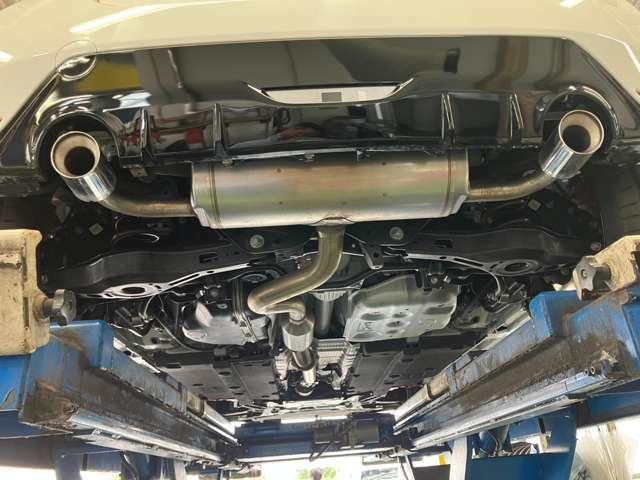 GRヤリス1.6 RZ ハイ パフォーマンス 4WD