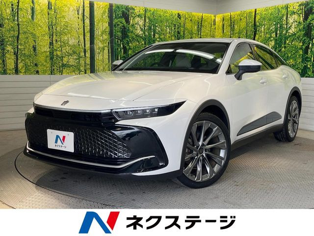 クラウンクロスオーバー2.5 G アドバンスト レザー パッケージ E-Four 4WD