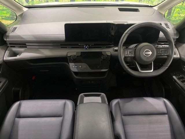 セレナ1.4 e-POWER ルキシオン