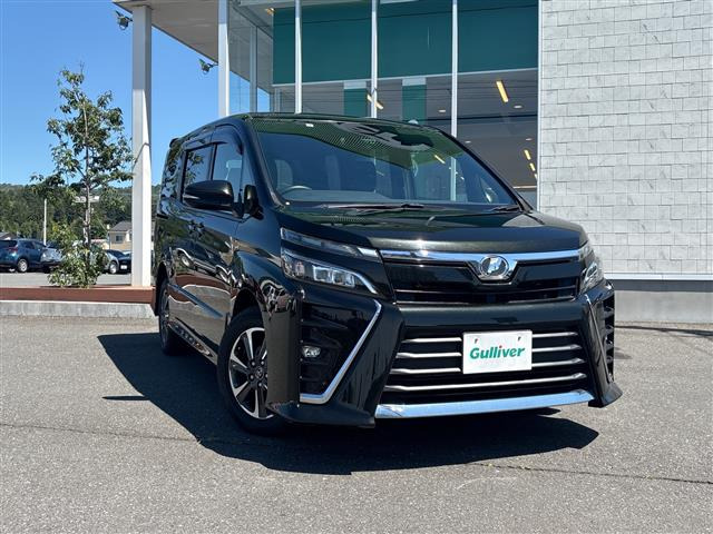ヴォクシー2.0 ZS 4WD