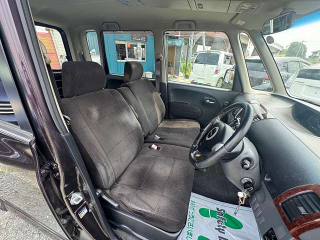 内装です☆納車前にクリーニングも実施致します☆