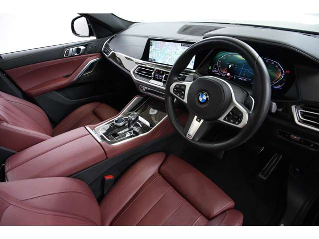 �܂��A�f�B�[�[���̃n�C�u���b�h�ԂƂȂ��Ă���A�o�ϓI�ɂ���肢�������܂��B���񂱂̋@��ɂ��������������܂��B