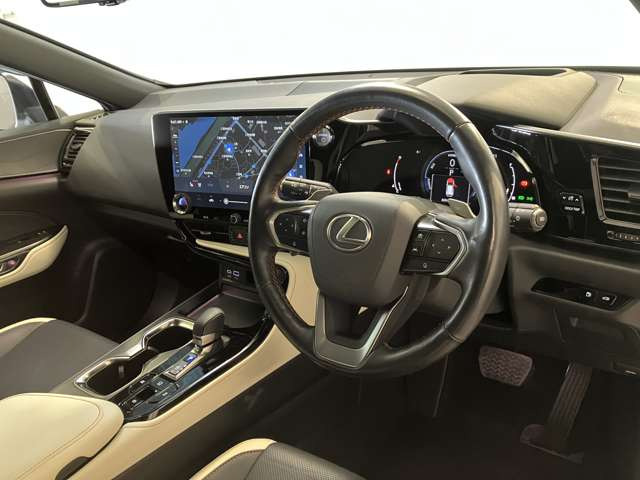 NX350h バージョンL
