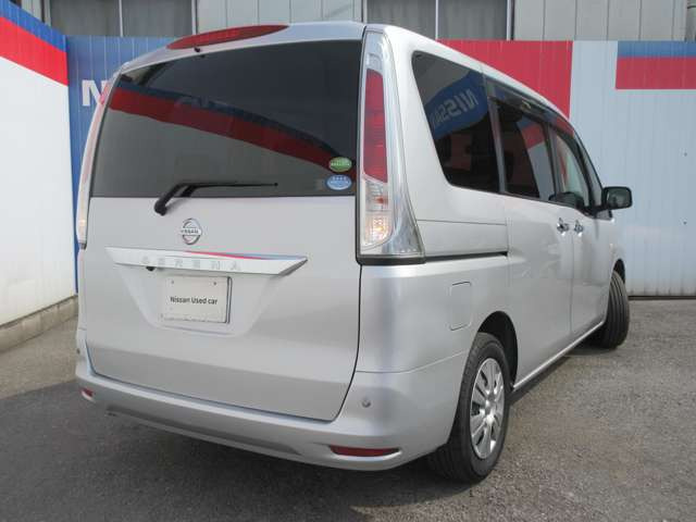 セレナ2.0 20S