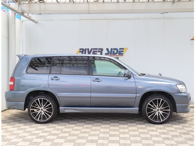 クルーガー3.0 S FOUR Gパッケージ 4WD