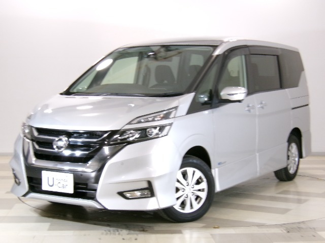 セレナ2.0 ハイウェイスター 4WD