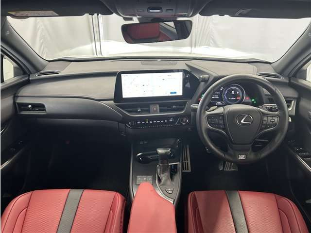 UX250h Fスポーツ