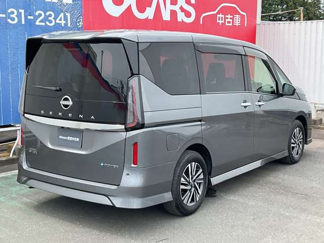 セレナ1.4 e-POWER ハイウェイスターV