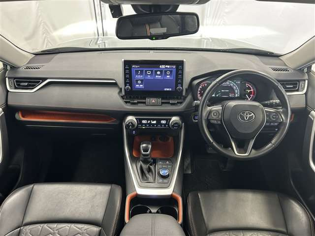 RAV42.0 アドベンチャー 4WD