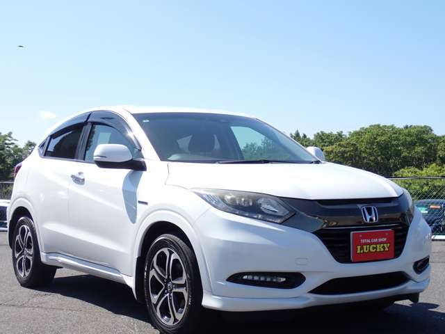 ヴェゼル1.5 ハイブリッド Z ホンダセンシング 4WD