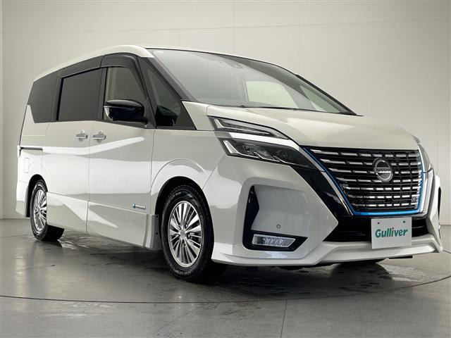 セレナ1.2 e-POWER ハイウェイスターV