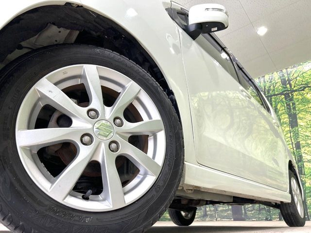 �y����14�C���`�A���~�z�C�[���z�O�ςɃ}�b�`���������A���~�z�C�[���𑕒����Ă���܂��B�e��ЊO�A���~�z�C�[����A�X�^�b�h���X�^�C�����戵�����Ă���܂��B���񂲑��k����������