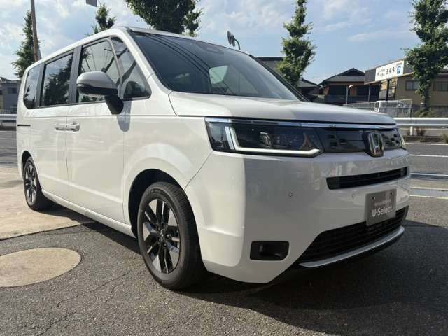 ステップワゴン2.0 e:HEV エアー EX 30周年特別仕様車