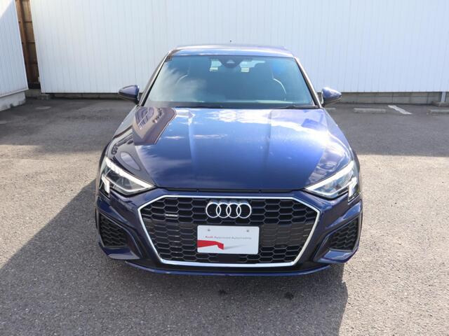 A3スポーツバック40 TFSI クワトロ Sライン 4WD