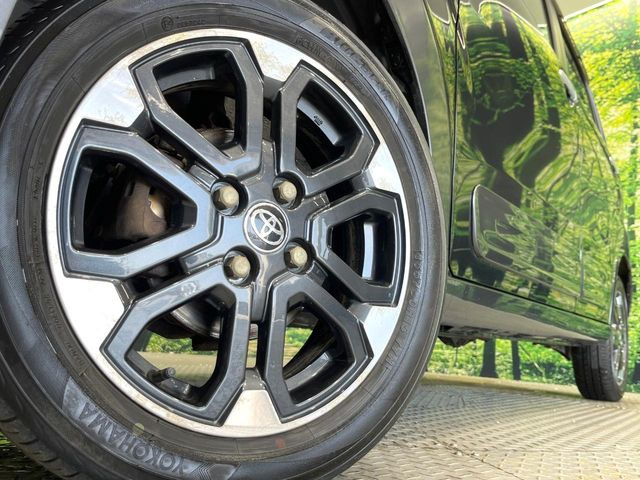 �y����15�C���`�A���~�z�C�[���z�O�ςɃ}�b�`���������A���~�z�C�[���𑕒����Ă���܂��B�e��ЊO�A���~�z�C�[����A�X�^�b�h���X�^�C�����戵�����Ă���܂��B���񂲑��k����������