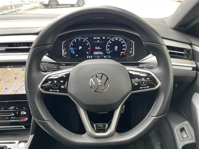 アルテオンTSI 4モーション Rライン アドバンス 4WD