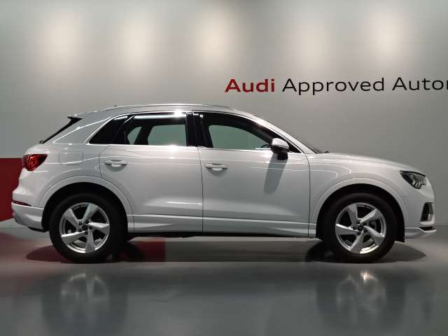 Q335 TFSI アドバンスド