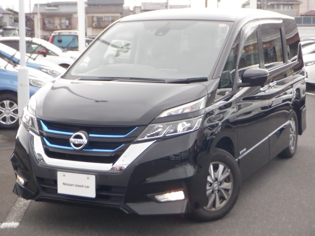 セレナ1.2 e-POWER ハイウェイスターV