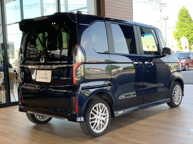 N-BOXカスタムL ターボ 4WD
