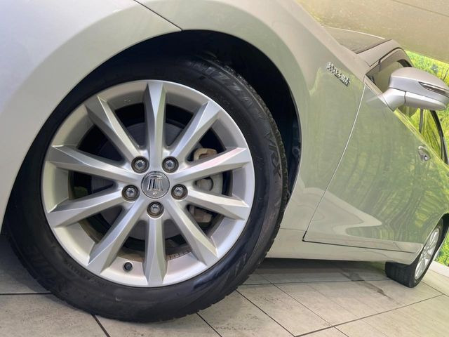 �y����17�C���`�A���~�z�C�[���z�O�ςɃ}�b�`���������A���~�z�C�[���𑕒����Ă���܂��B�e��ЊO�A���~�z�C�[����A�X�^�b�h���X�^�C�����戵�����Ă���܂��B���񂲑��k����������