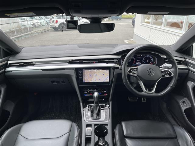 アルテオンTSI 4モーション Rライン アドバンス 4WD