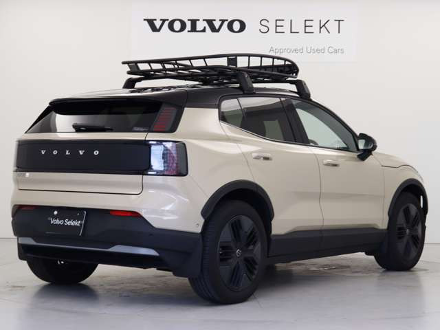 EX30クロスカントリーウルトラ ツインモーター パフォーマンス 4WD