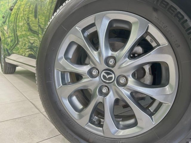 �y����15�C���`�A���~�z�C�[���z�O�ςɃ}�b�`���������A���~�z�C�[���𑕒����Ă���܂��B�e��ЊO�A���~�z�C�[����A�X�^�b�h���X�^�C�����戵�����Ă���܂��B���񂲑��k����������