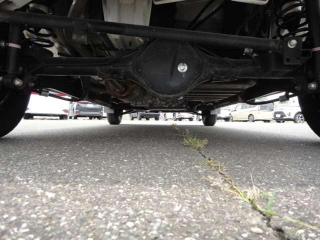 ��4WD�ŏd�v�ȉ����ł����A�����̒ʂ��Y��ȏ�Ԃ�ۂ��Ă���܂�!!