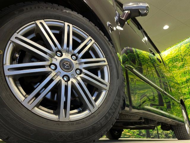 �y16�C���`�A���~�z�C�[���z�O�ςɃ}�b�`�����A���~�z�C�[���𑕒����Ă���܂��B�e��A���~�z�C�[����A�X�^�b�h���X�^�C�����戵�����Ă���܂��B���񂲑��k����������