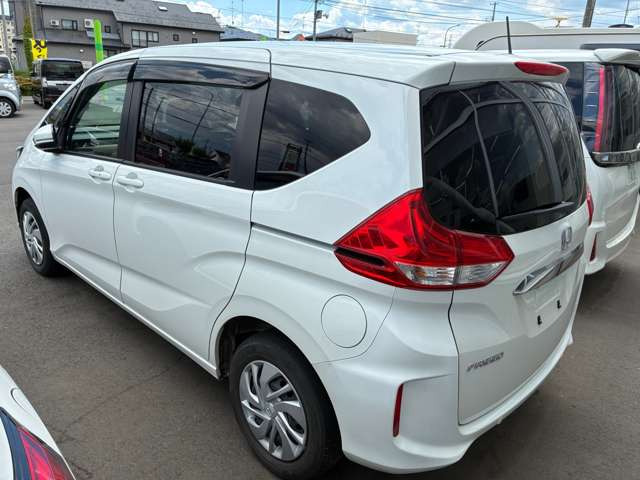 フリード1.5 G ホンダセンシング 4WD