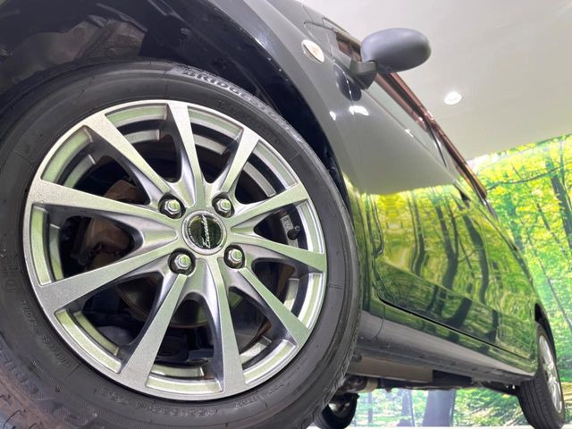 �y14�C���`�A���~�z�C�[���z�O�ςɃ}�b�`�����A���~�z�C�[���𑕒����Ă���܂��B�e��A���~�z�C�[����A�X�^�b�h���X�^�C�����戵�����Ă���܂��B���񂲑��k����������